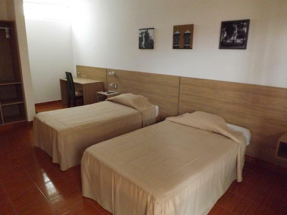 Hotel Colonial Trujillo Ngoại thất bức ảnh